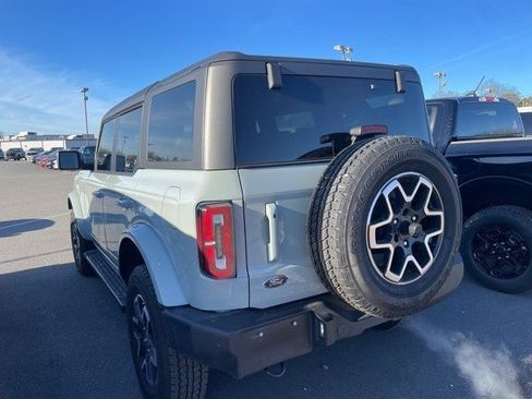 Used 2024 Ford Bronco Outer Banks image 4