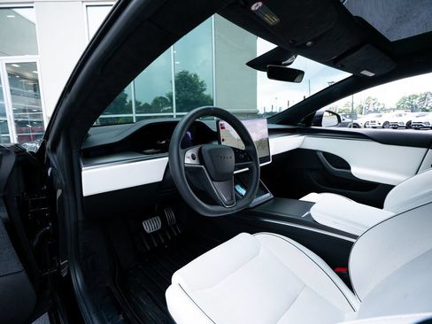 Used 2023 Tesla Model S Plaid AWD/4WD image 24