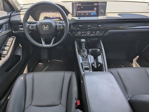 Used 2024 Honda Accord Touring image 19
