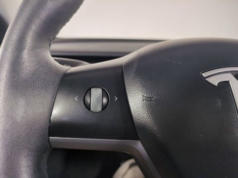 Used 2022 Tesla Model 3 Long Range image 28