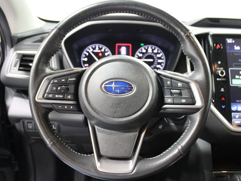 Used 2024 Subaru Ascent Limited AWD/4WD image 9
