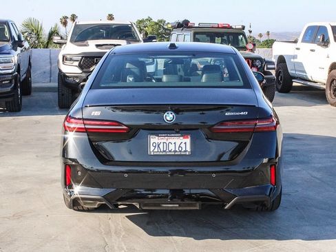 Used 2024 BMW i5 eDrive40i w/ M Sport Package RWD image 8
