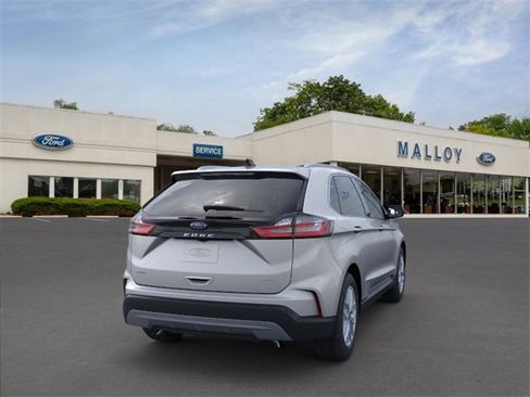 Used 2023 Ford Edge SEL w/ Convenience Package image 8