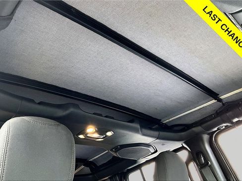 Used 2022 Jeep Wrangler Unlimited Sport AWD/4WD image 22