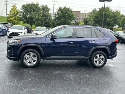 Used 2025 Toyota RAV4 XLE FWD image 7