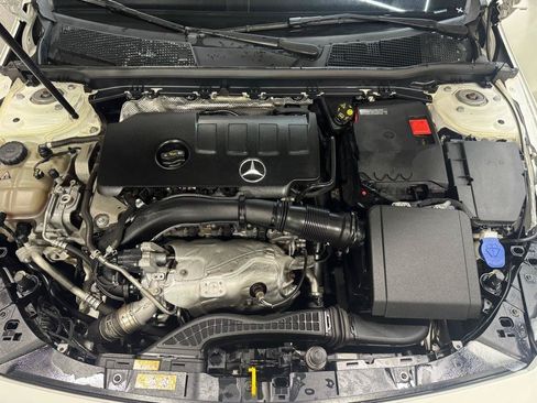 Used 2021 Mercedes-Benz CLA 250 4MATIC w/ Premium Package image 10