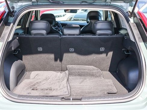 Used 2025 Kia Niro EX image 27
