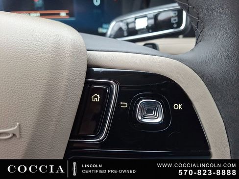Certified 2023 Lincoln Corsair AWD image 22