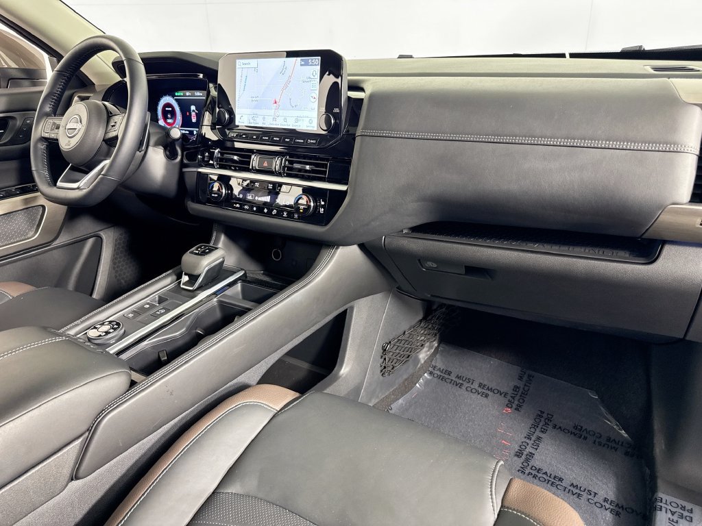 Used 2025 Nissan Pathfinder Platinum w/ Cargo Package AWD/4WD image 38