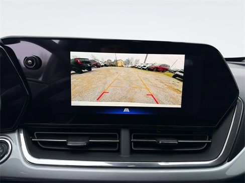 New 2026 Chevrolet Trax LT w/ Driver Confidence Package image 31