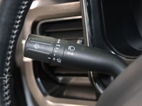 Used 2024 Ford F250 Lariat image 41