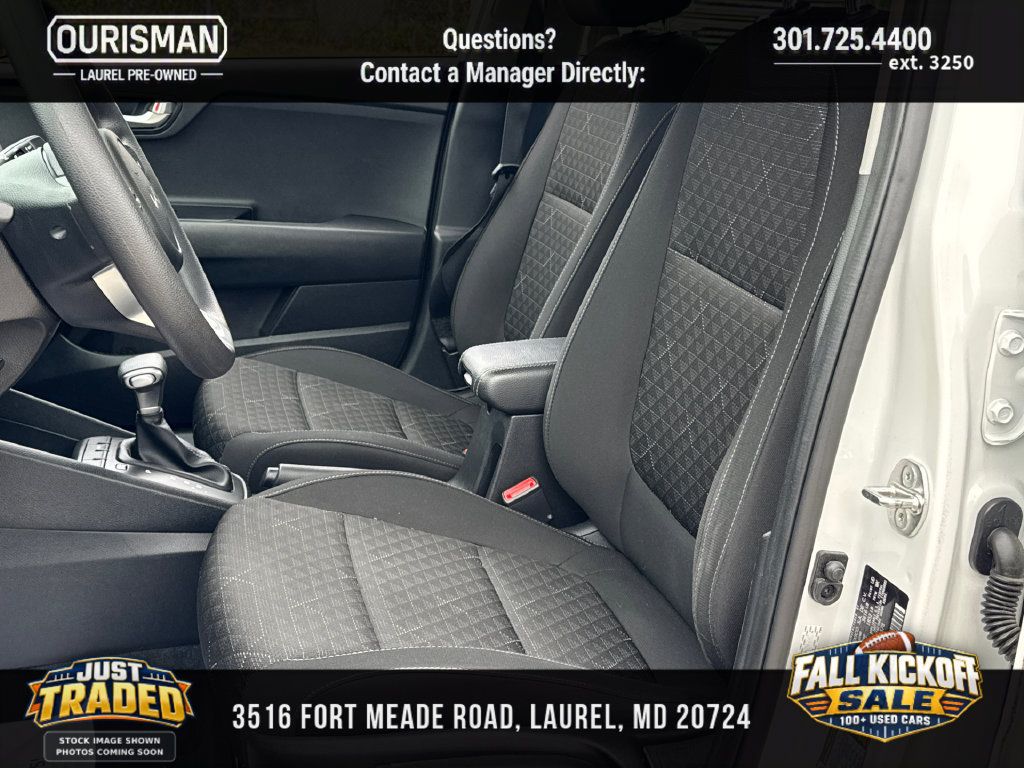 Used 2023 Kia Rio S w/ Technology Package FWD image 6