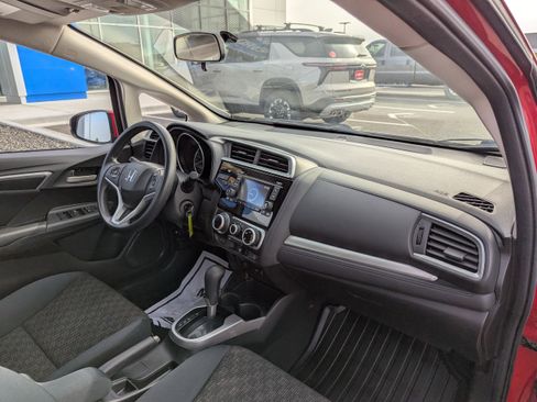 Used 2016 Honda Fit LX image 38