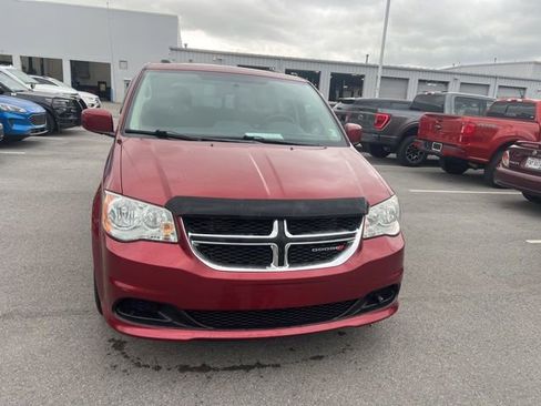 Used 2015 Dodge Grand Caravan SXT FWD image 6