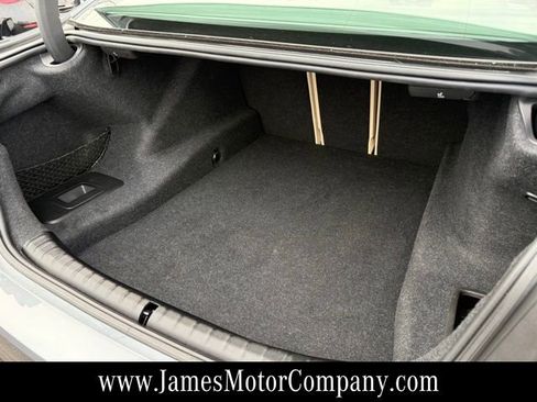 Used 2021 BMW 530i xDrive image 18