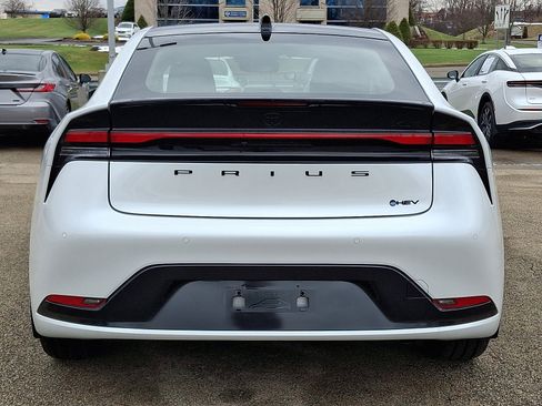 New 2026 Toyota Prius AWD image 5