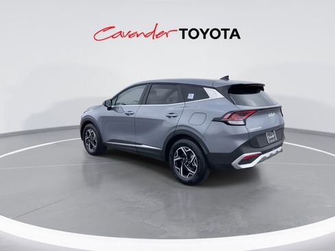 Used 2025 Kia Sportage LX image 6