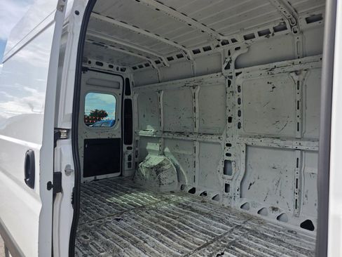 Used 2019 RAM ProMaster 2500 FWD image 15