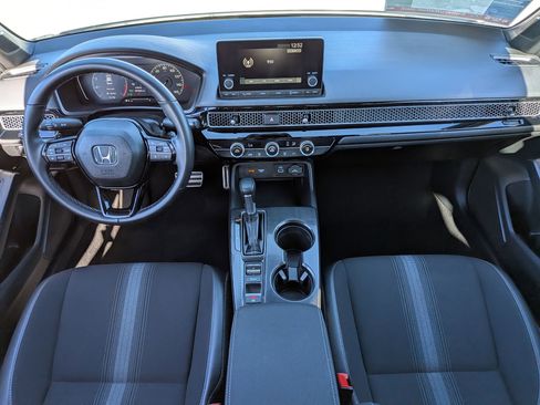 Used 2023 Honda Civic Sport image 28