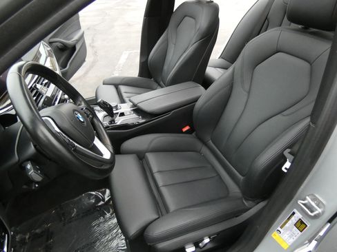 Used 2019 BMW 530i w/ Convenience Package image 54