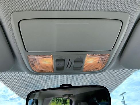 Used 2012 Honda CR-V EX-L image 36