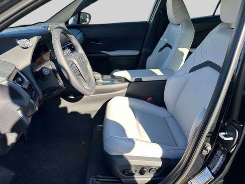 New 2026 Lexus UX 300h 300h Premium image 13