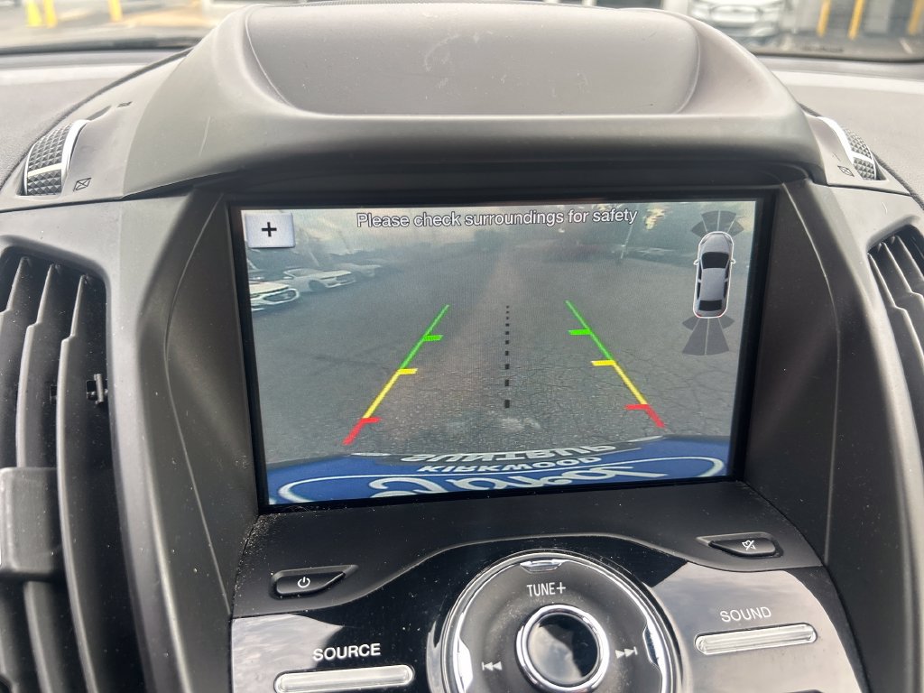 Used 2019 Ford Escape Titanium FWD image 25