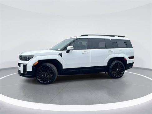 Used 2025 Hyundai Santa Fe Calligraphy image 1