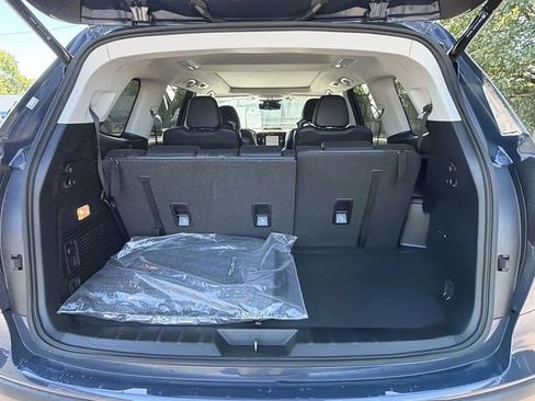 Certified 2023 Subaru Ascent Touring AWD/4WD image 31