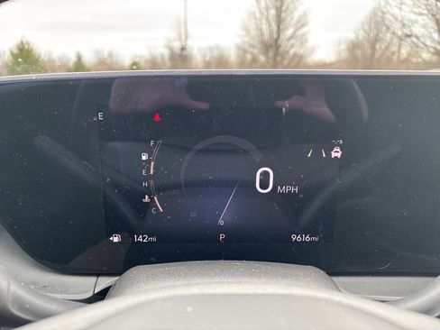 Used 2025 Buick Envista Sport Touring w/ Convenience I Package image 9