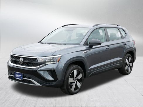 Certified 2024 Volkswagen Taos S AWD/4WD image 3