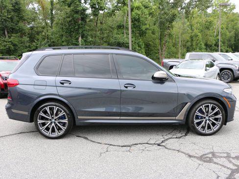 Used 2021 BMW X7 M50i w/ Executive Package AWD/4WD image 9