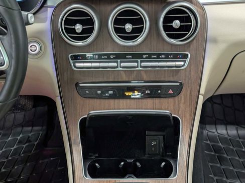 Certified 2021 Mercedes-Benz GLC 300 4MATIC image 20