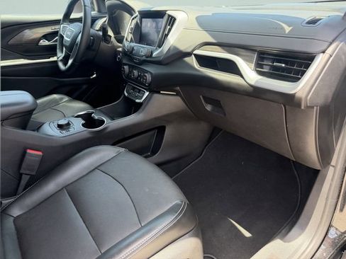 Used 2023 GMC Terrain SLT AWD/4WD image 17