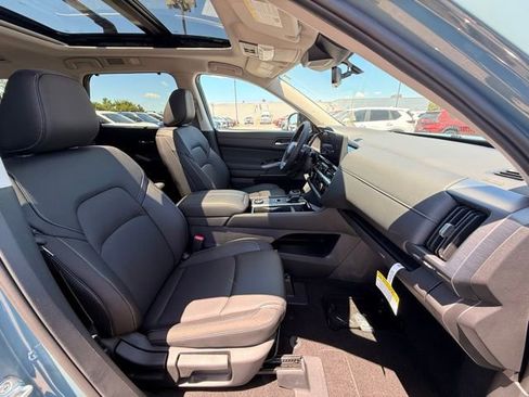 New 2026 Nissan Pathfinder SL w/ SL Premium Package (P04) AWD/4WD image 20