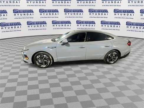 Certified 2024 Hyundai Sonata SEL w/ Convenience Package image 4