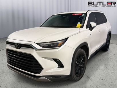Used 2024 Toyota Grand Highlander FWD