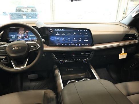 New 2026 Chevrolet Tahoe Z71 w/ Z71 Off-Road Package AWD/4WD image 13