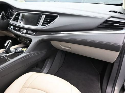 Used 2018 Buick Enclave Essence w/ Trailering Package FWD image 34
