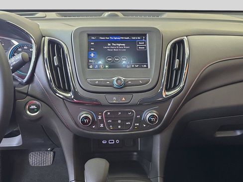 Used 2024 Chevrolet Equinox RS FWD image 21