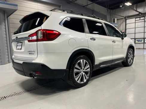 Used 2019 Subaru Ascent Touring w/ Popular Package #2 AWD/4WD image 7