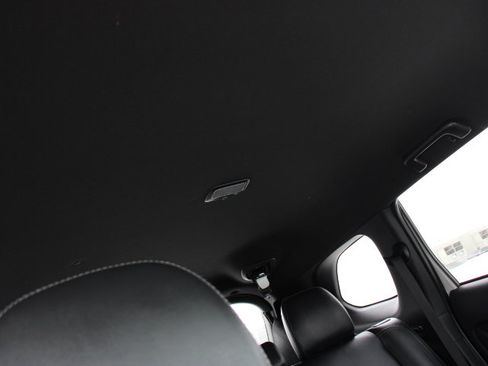 Used 2019 Mitsubishi Outlander SEL image 23