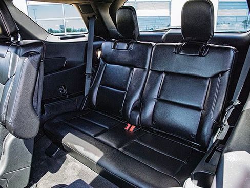 Used 2022 Ford Explorer ST w/ Equipment Group 401A image 18