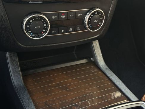 Used 2018 Mercedes-Benz GLE 350 image 19