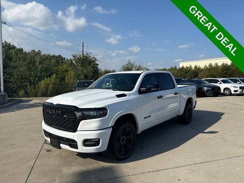 Used 2026 RAM 1500 Lone Star AWD/4WD image 1