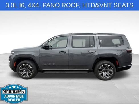 Used 2023 Jeep Wagoneer 4WD w/ Premium Group I image 7