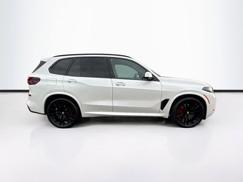 Used 2025 BMW X5 xDrive40i w/ M Sport Package image 2