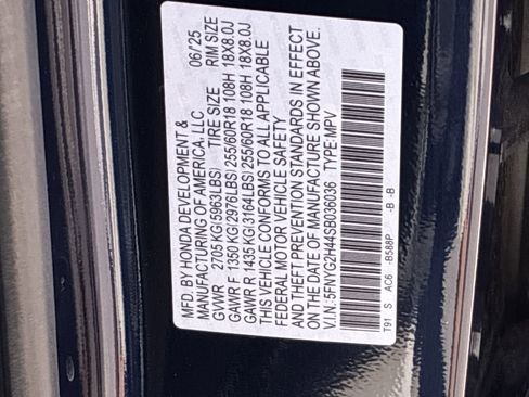 Certified 2025 Honda Pilot EX-L image 37