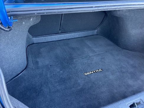 Used 2024 Nissan Sentra SR w/ SR Premium Package image 10