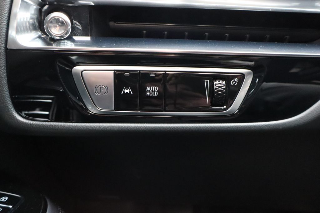 Used 2024 Cadillac Lyriq Sport RWD image 19